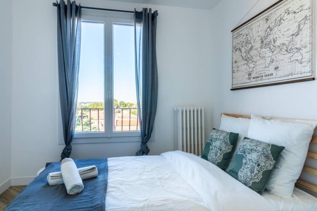 Appartement de standing proche des remparts Avignon Buitenkant foto